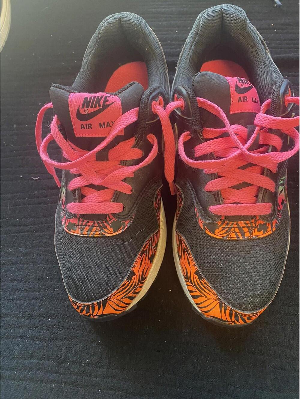 Kids Nike Air Max 90 s 6.5y 705479-001 Black Pink Orange